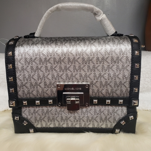 Michael Kors Crossbody - Picture 1 of 5